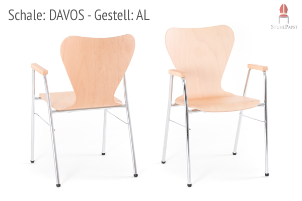 Stapelstühle mit Holzsitzschale